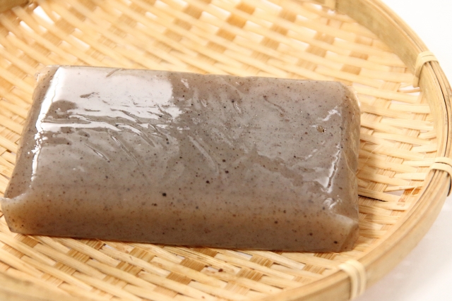 こんにゃくボールの下投げに、私の本気を込めて
